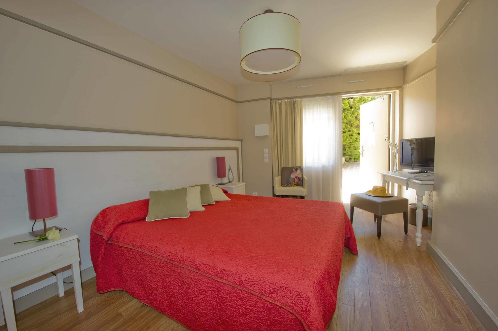 Hotel Mileade Mediterranee - Port-Fréjus Kültér fotó